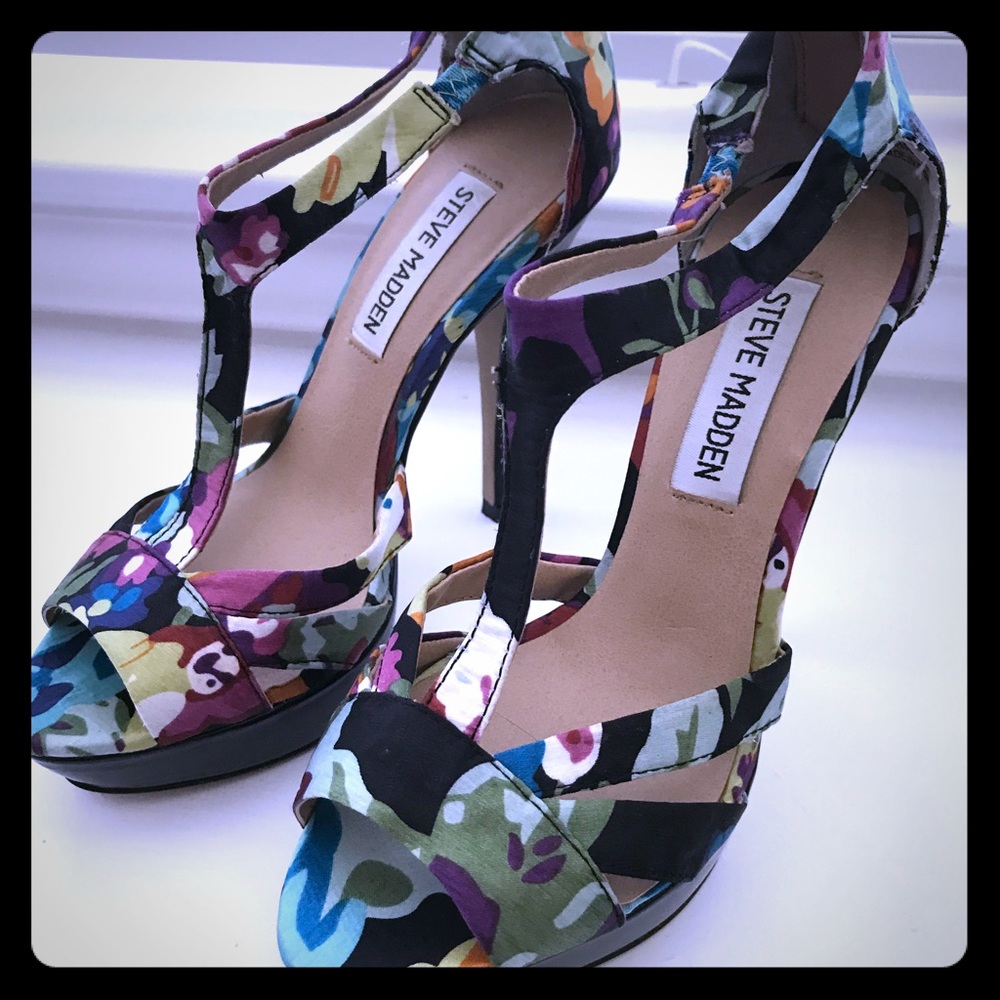 Women’s shoes